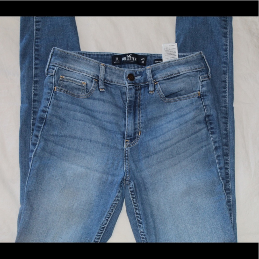 High Rise Lightwash Skinny Jeans Regular
